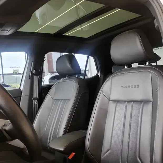 Volkswagen T-CROSS 1.4 250 TSI TOTAL FLEX HIGHLINE AUTOMÁTICO