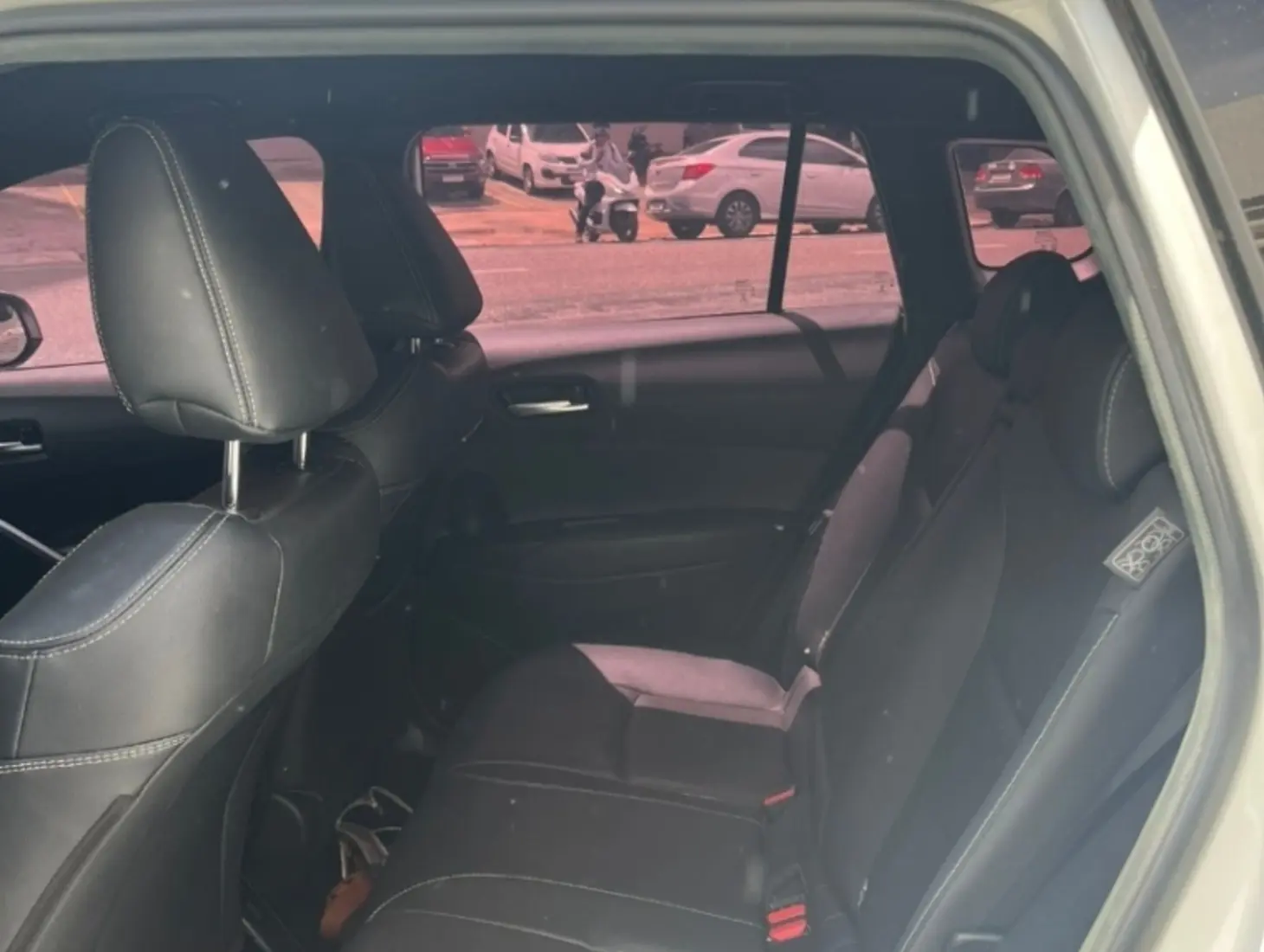 galeria COROLLA CROSS