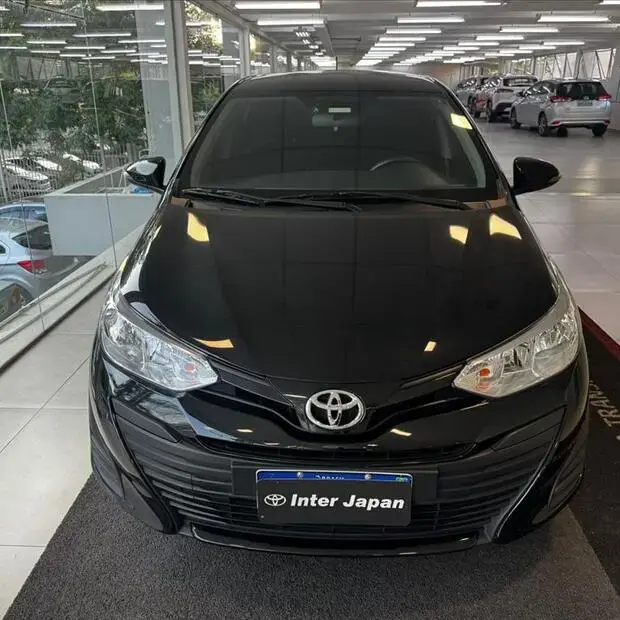 Toyota YARIS 1.5 16V FLEX SEDAN XL LIVE MULTIDRIVE