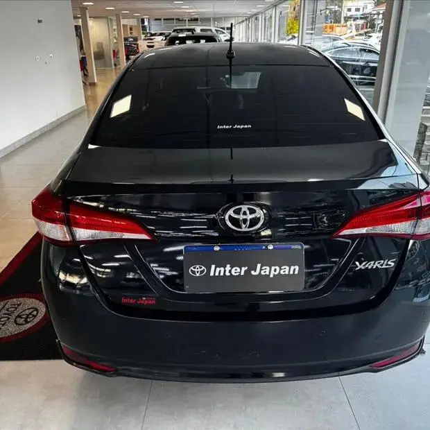 Toyota YARIS 1.5 16V FLEX SEDAN XL LIVE MULTIDRIVE