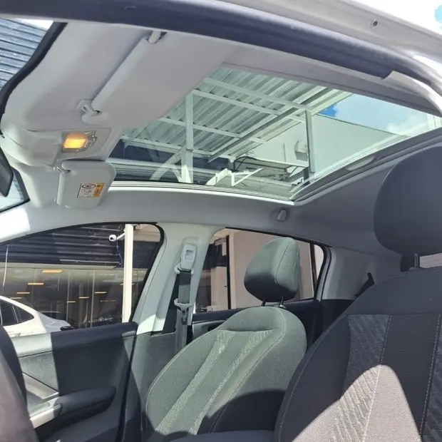 Peugeot 208 1.6 GRIFFE 16V FLEX 4P AUTOMÁTICO