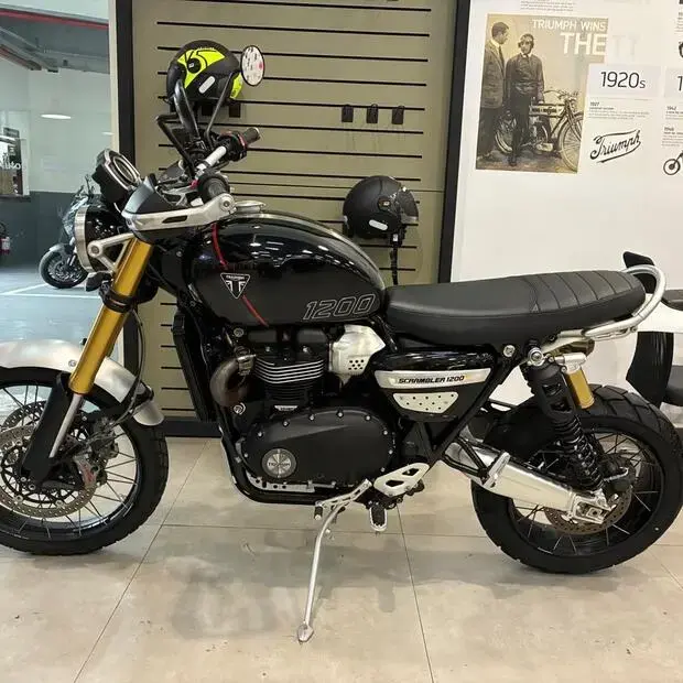 Triumph Scrambler 1200 XE