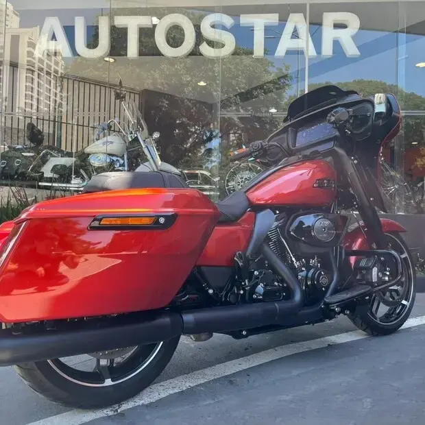 Harley Davidson Street Glide FLHX