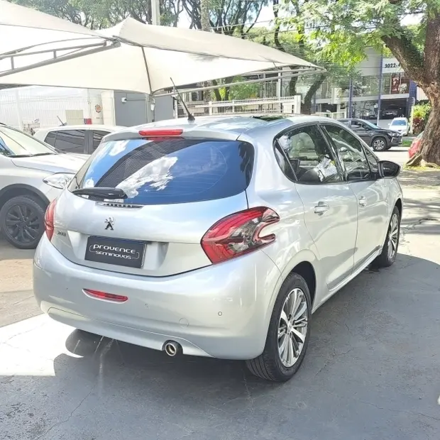Peugeot 208 1.6 GRIFFE 16V FLEX 4P AUTOMÁTICO