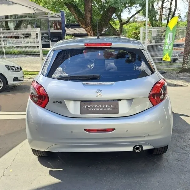 Peugeot 208 1.6 GRIFFE 16V FLEX 4P AUTOMÁTICO
