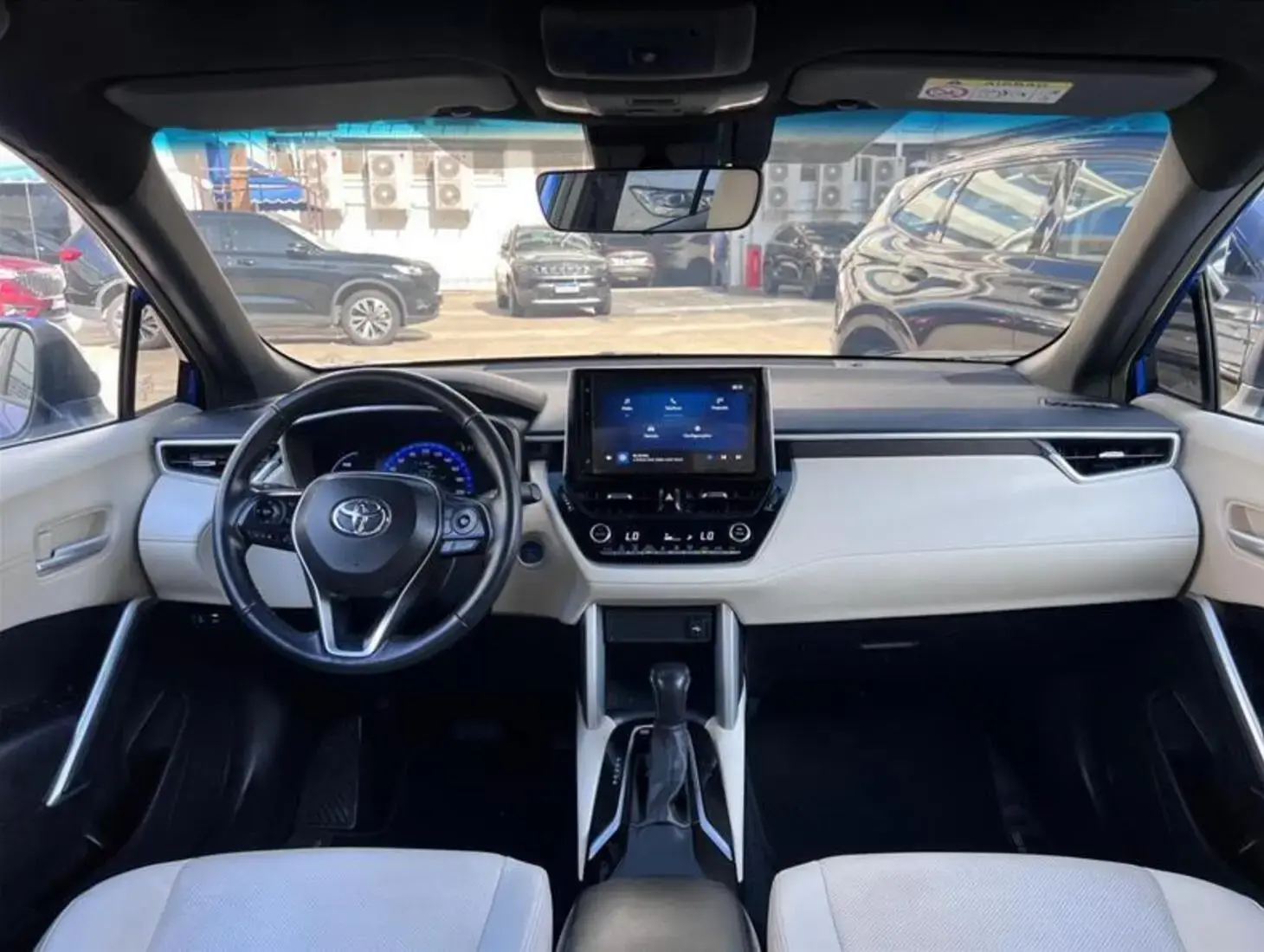 galeria COROLLA CROSS