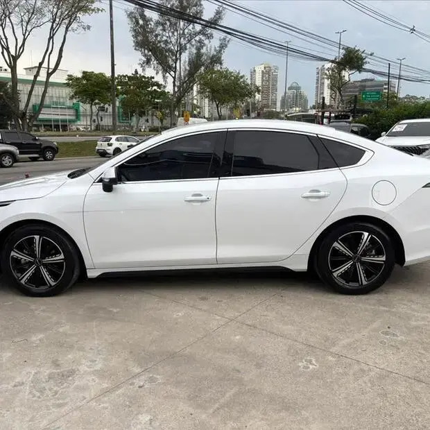 Byd KING 1.5 DM-I PHEV GS AUTOMÁTICO