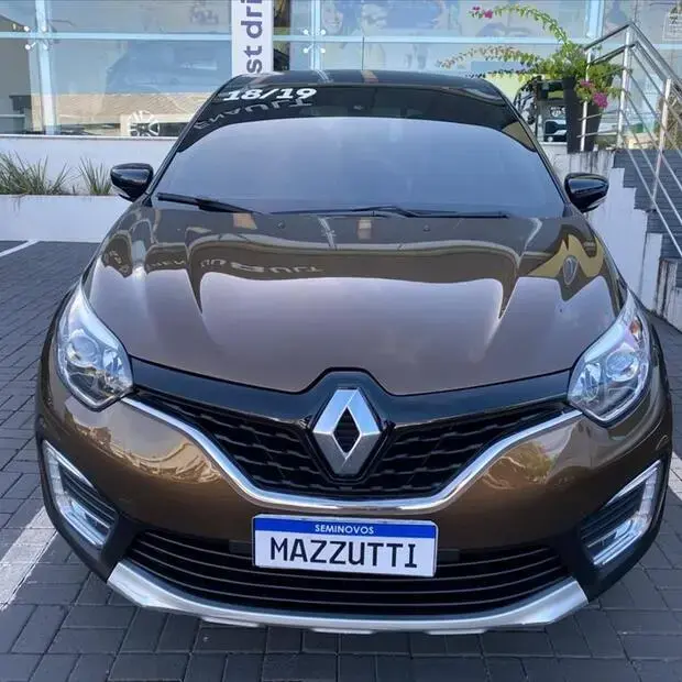 Renault CAPTUR 1.6 16V SCE FLEX INTENSE X-TRONIC