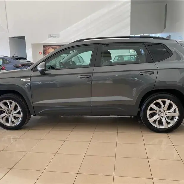 Volkswagen TAOS 1.4 250 TSI TOTAL FLEX COMFORTLINE AUTOMÁTICO