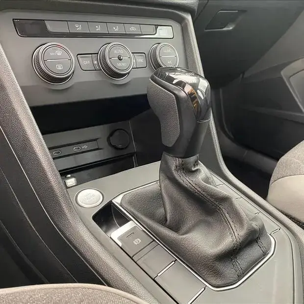 Volkswagen TAOS 1.4 250 TSI TOTAL FLEX COMFORTLINE AUTOMÁTICO