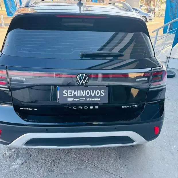 Volkswagen T-CROSS 1.0 200 TSI TOTAL FLEX COMFORTLINE AUTOMÁTICO