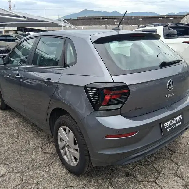 Volkswagen POLO 1.0 170 TSI SENSE AUTOMÁTICO
