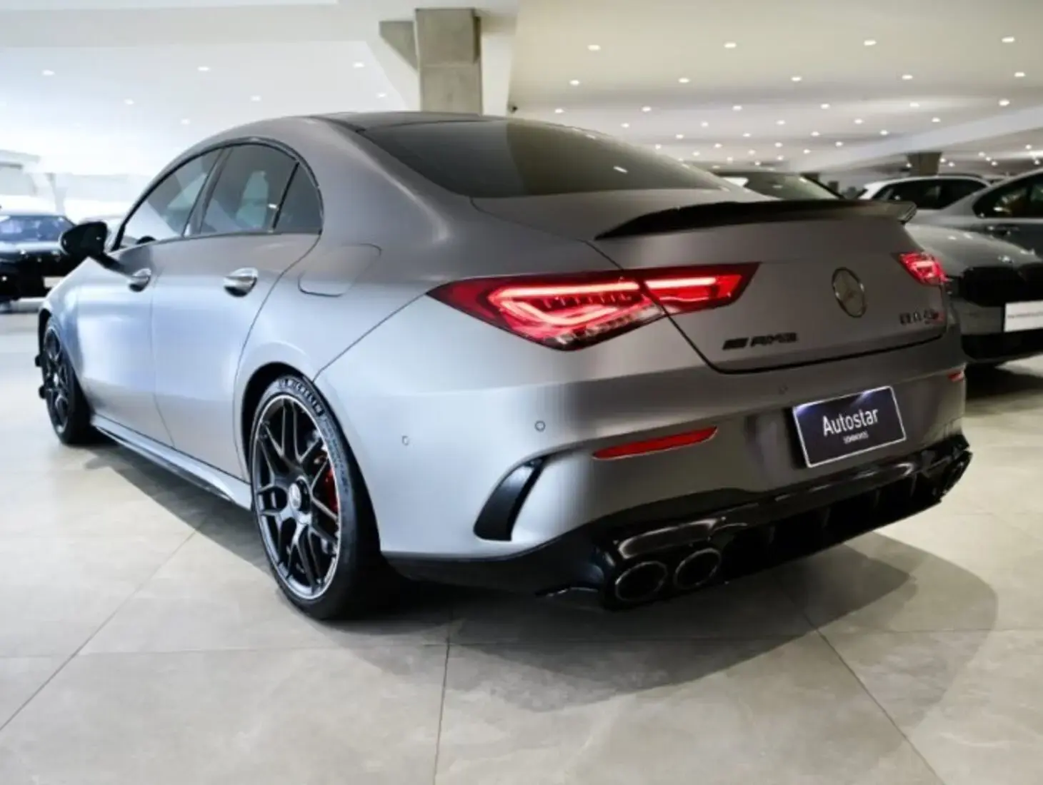 galeria CLA 45 AMG