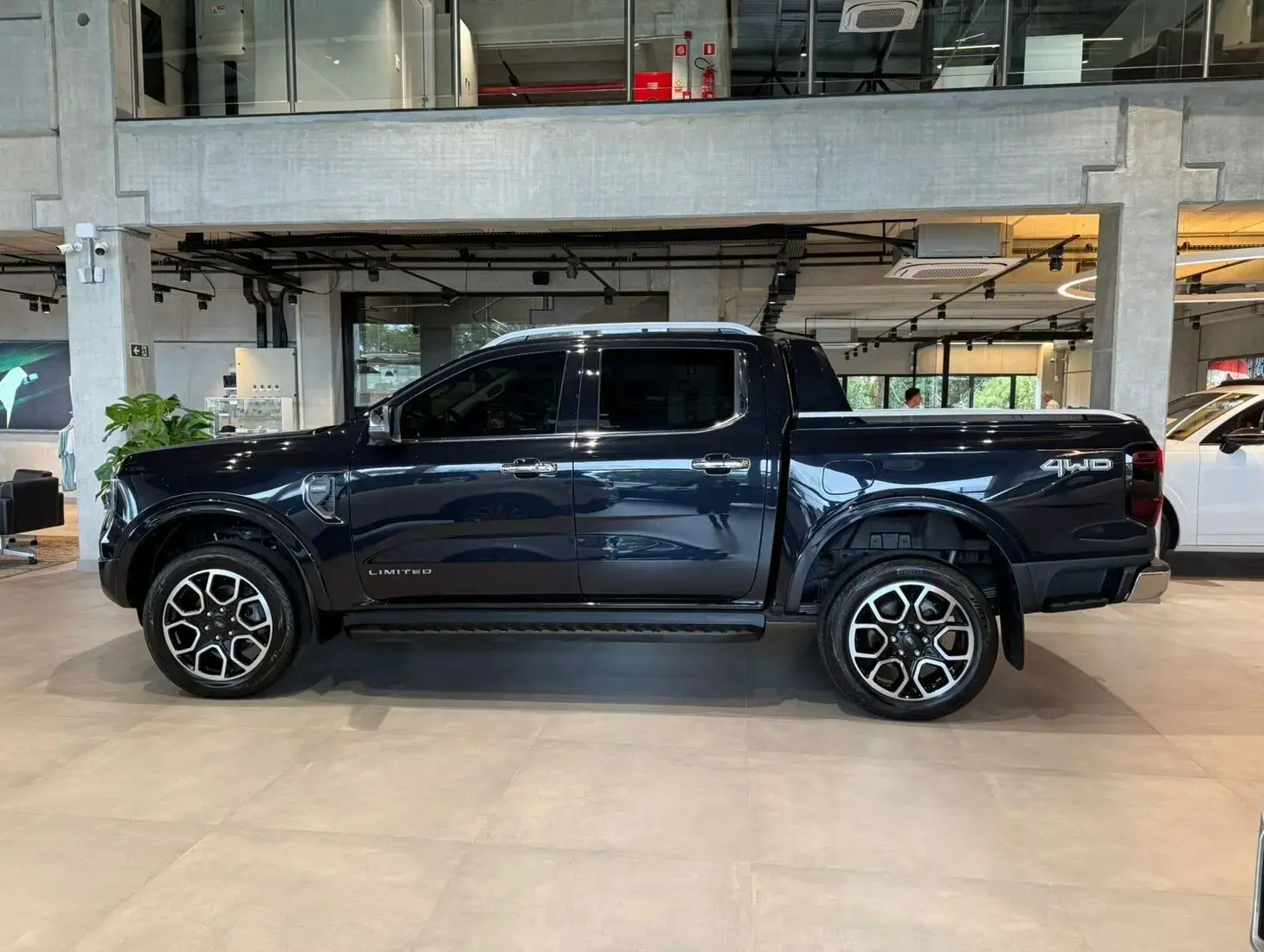 galeria Ranger Cabine Dupla