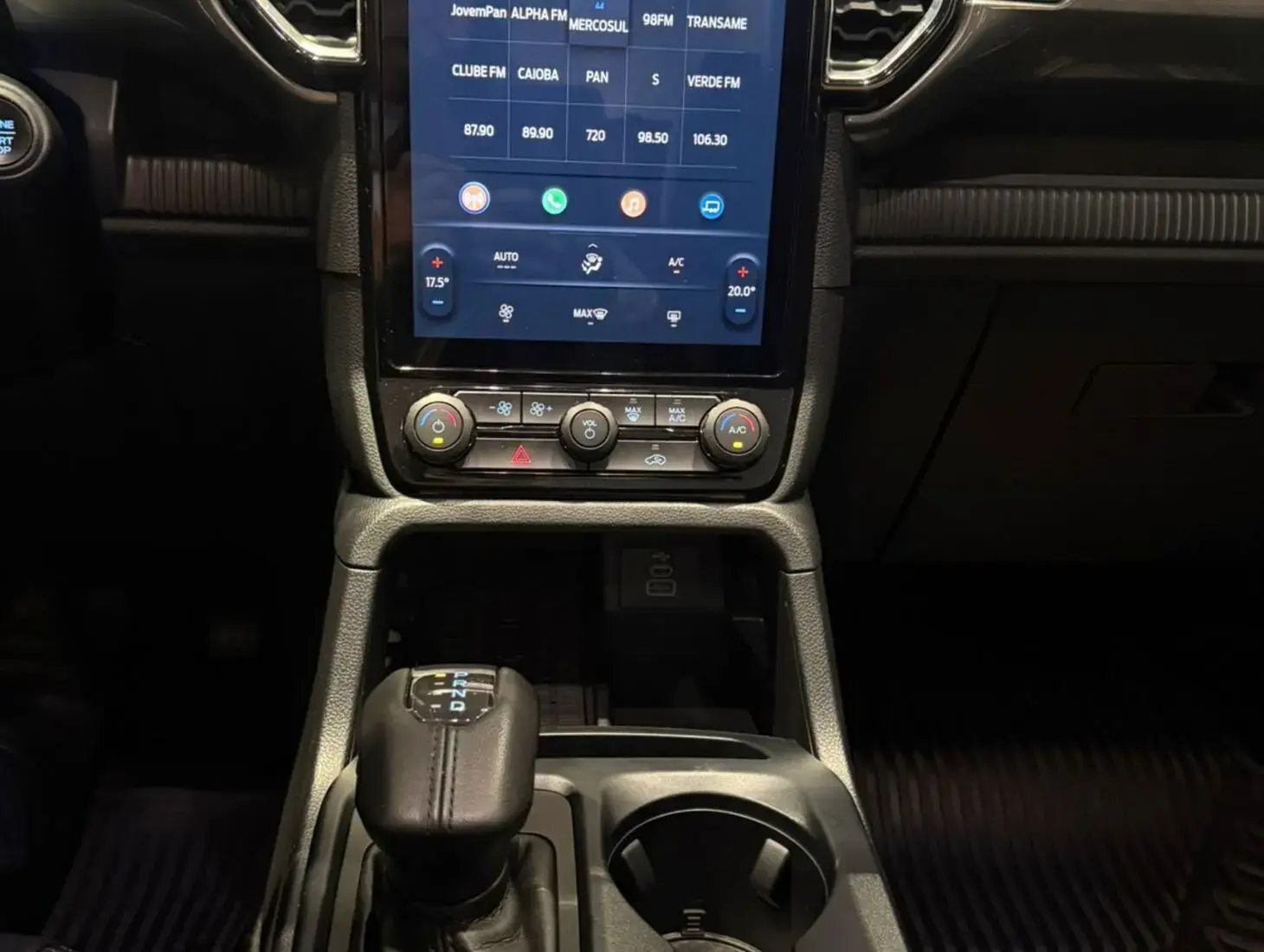 galeria Ranger Cabine Dupla