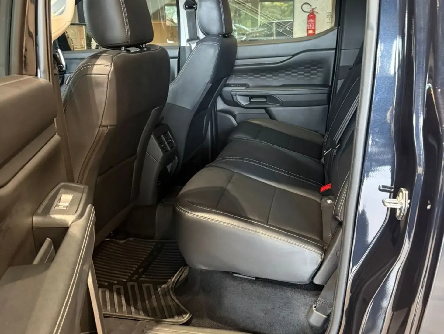 galeria Ranger Cabine Dupla