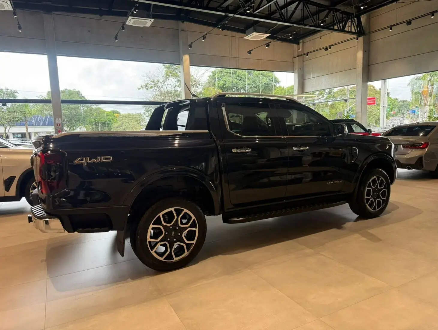 galeria Ranger Cabine Dupla