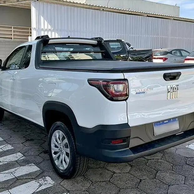 Fiat STRADA 1.3 FIREFLY FLEX FREEDOM CS MANUAL