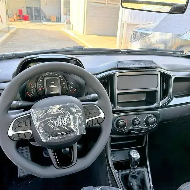 Fiat STRADA 1.3 FIREFLY FLEX FREEDOM CS MANUAL