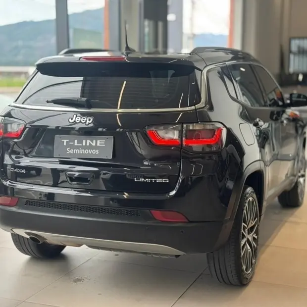 Jeep COMPASS 2.0 TD350 TURBO DIESEL LIMITED AT9