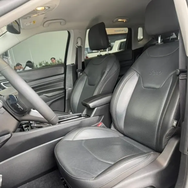 Jeep COMPASS 2.0 TD350 TURBO DIESEL LIMITED AT9