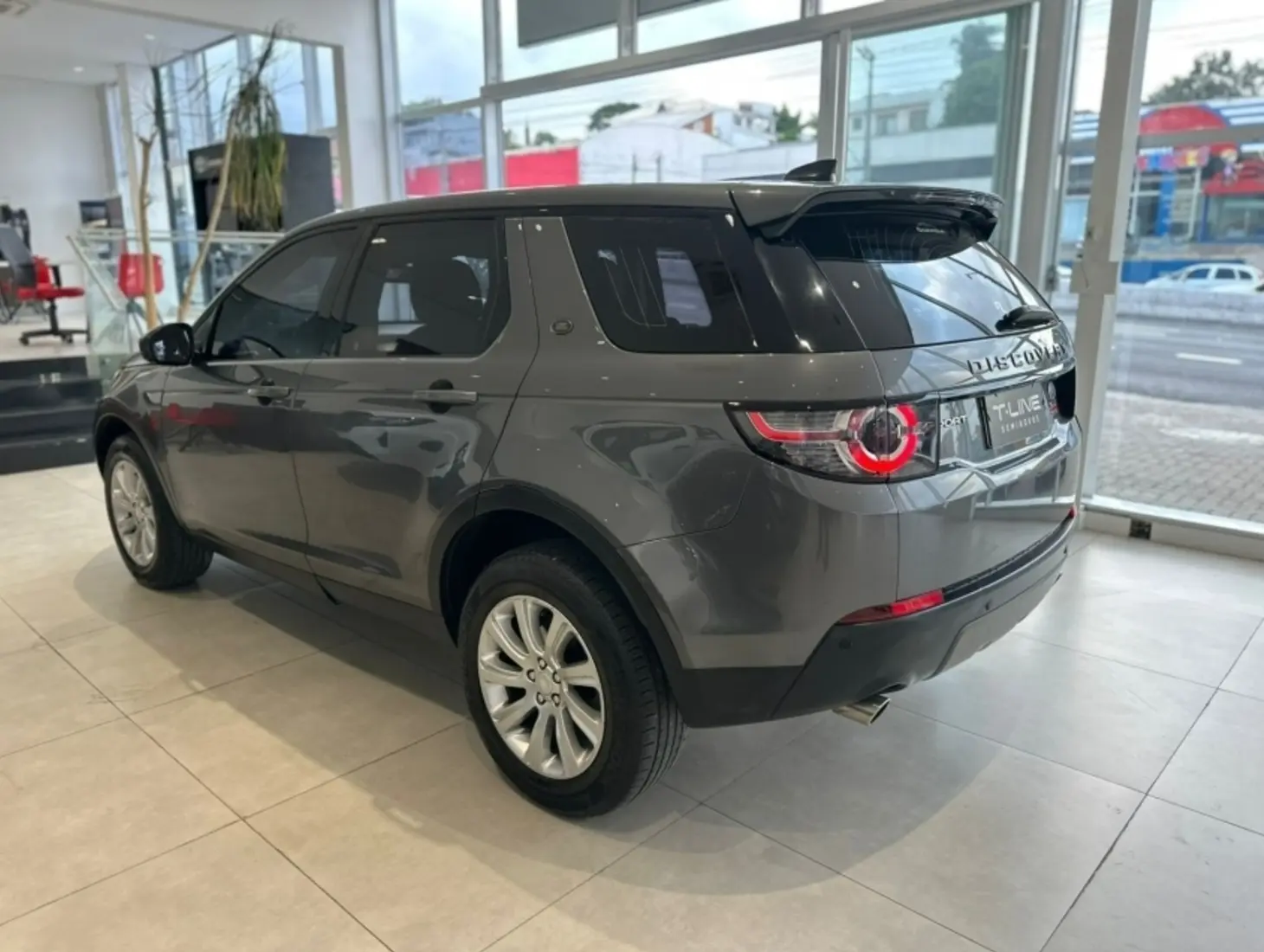 galeria DISCOVERY SPORT