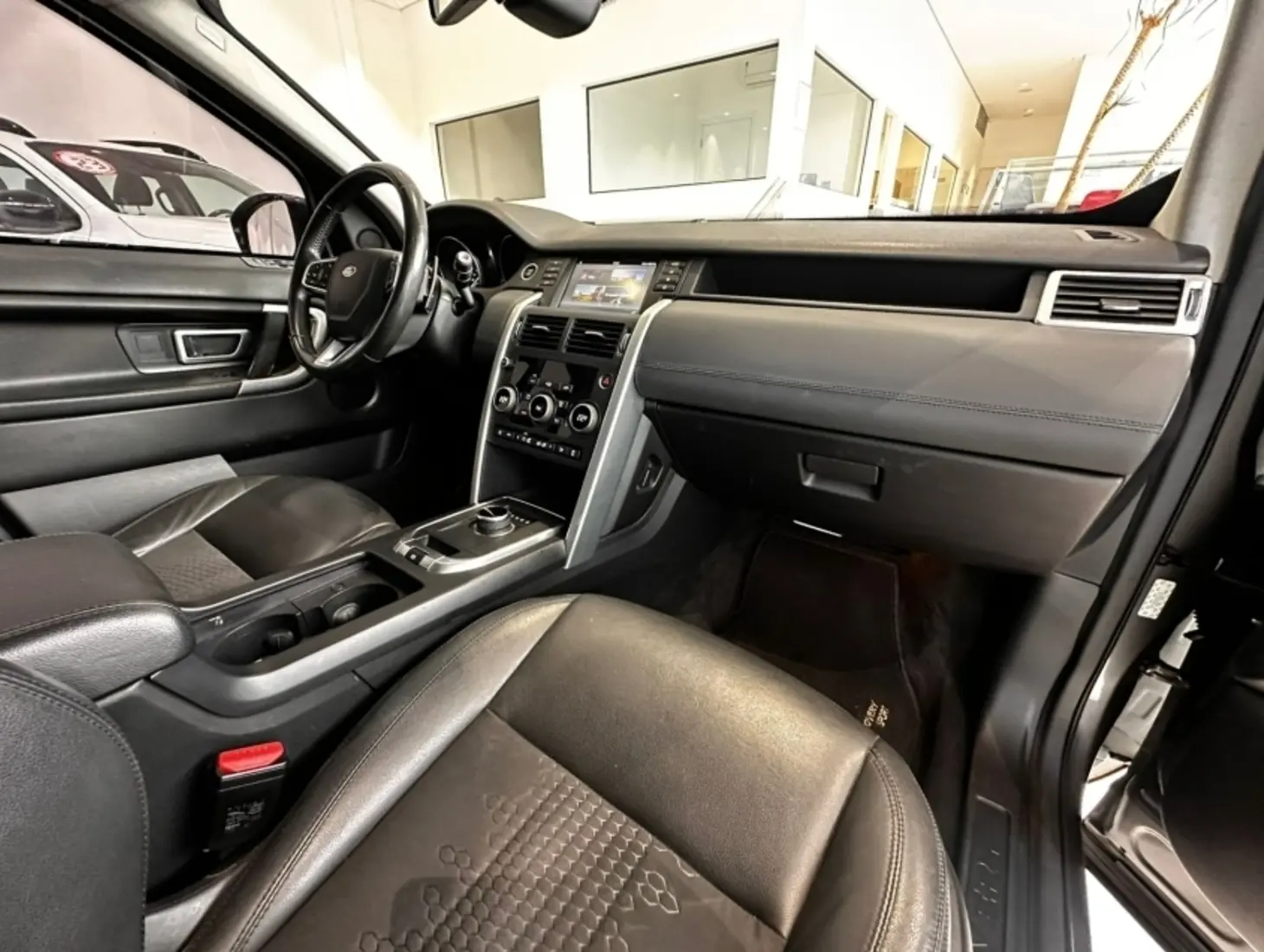 galeria DISCOVERY SPORT