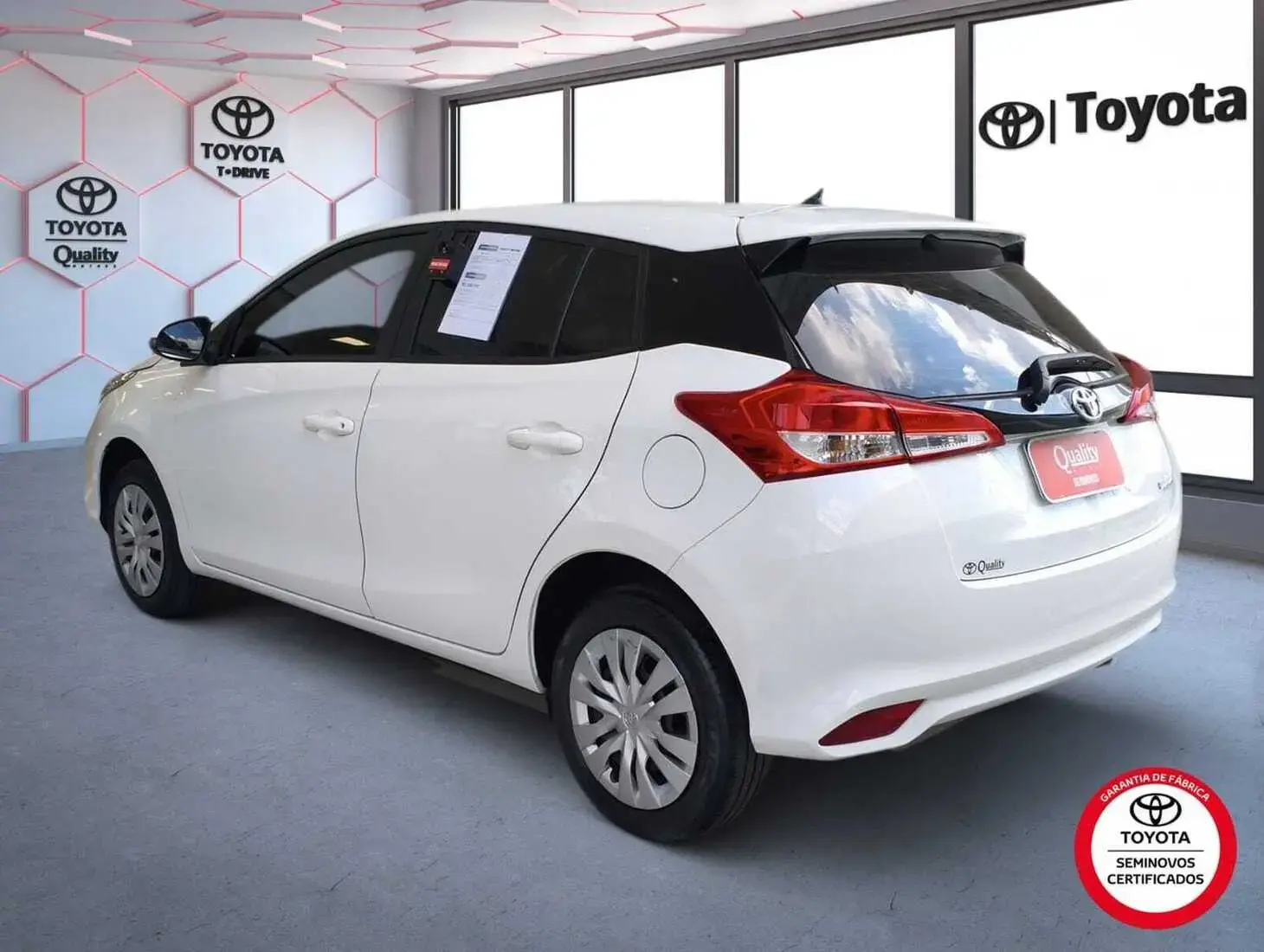 galeria Yaris