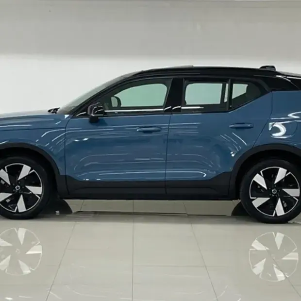 Volvo XC40 Recharge Plus (Elétrico)
