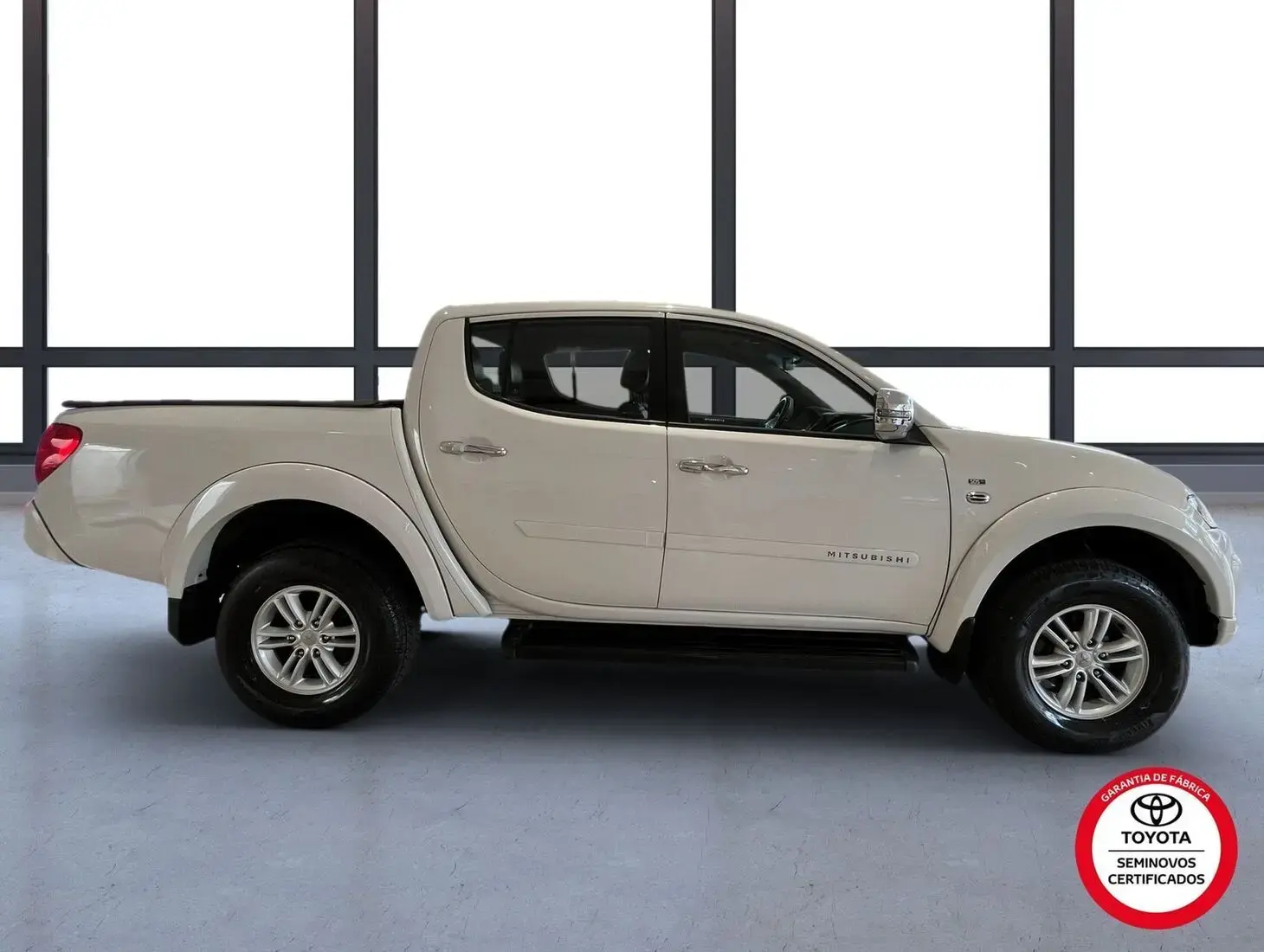 galeria L200 Triton Sport