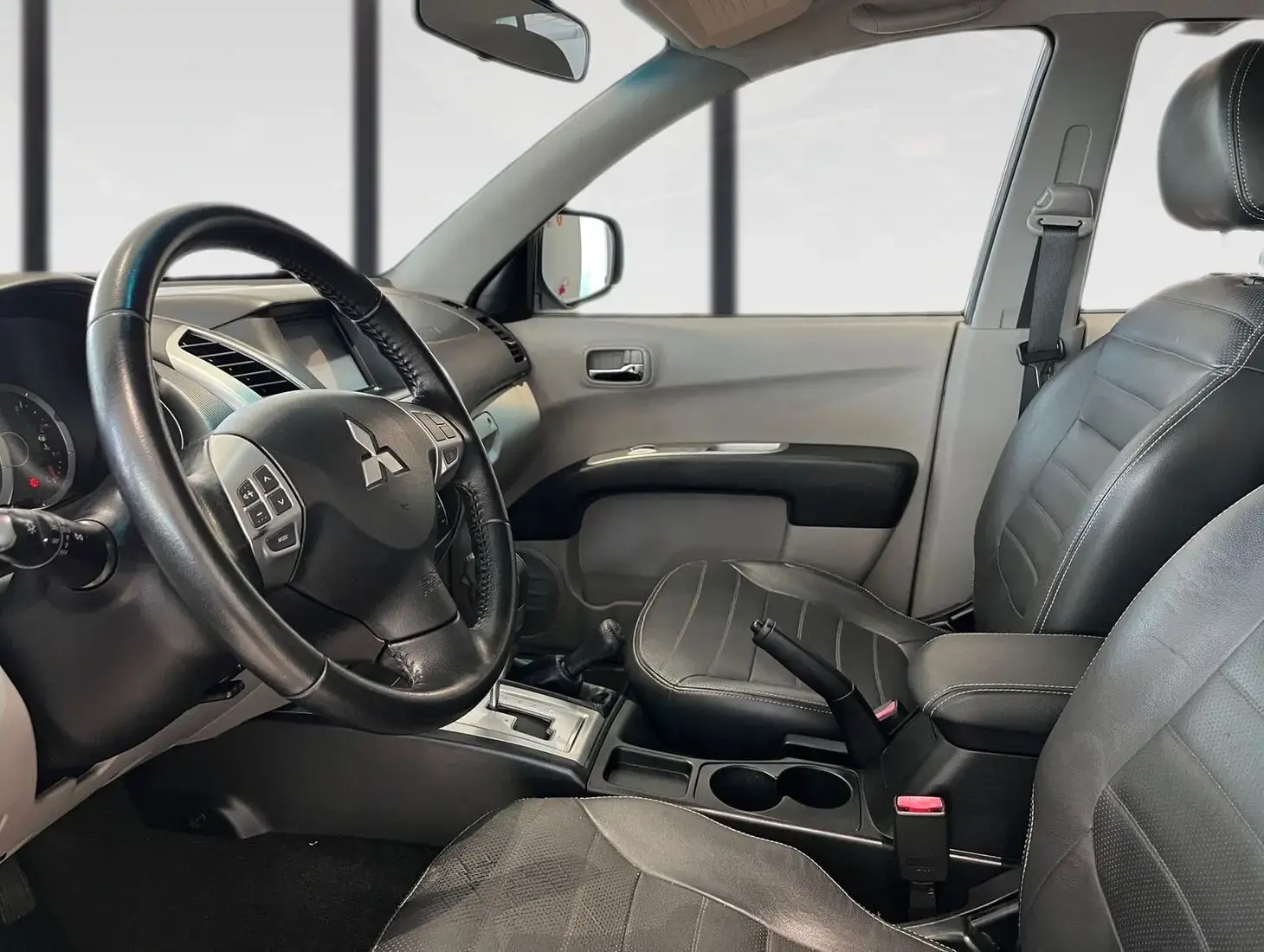 galeria L200 Triton Sport