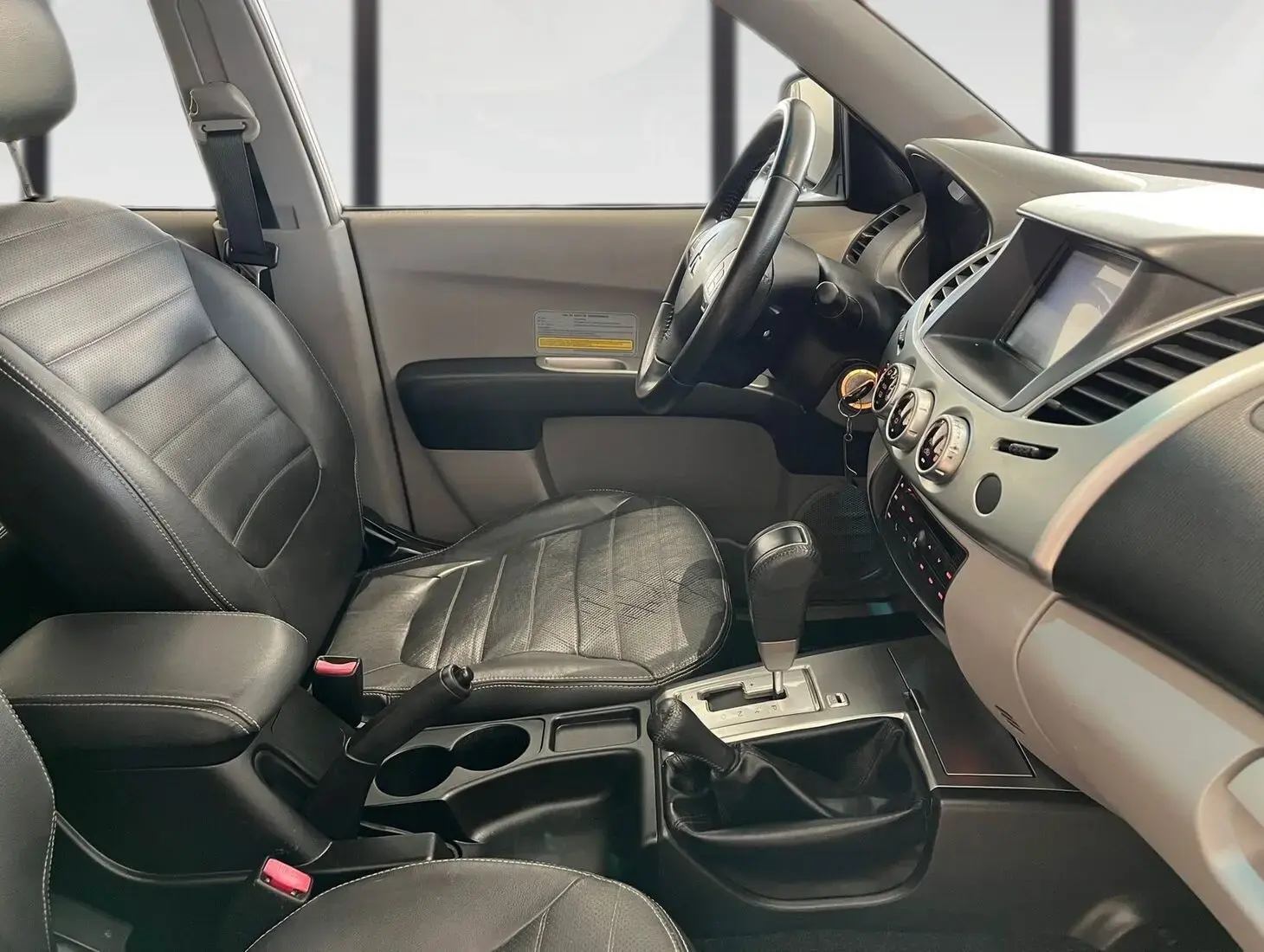 galeria L200 Triton Sport