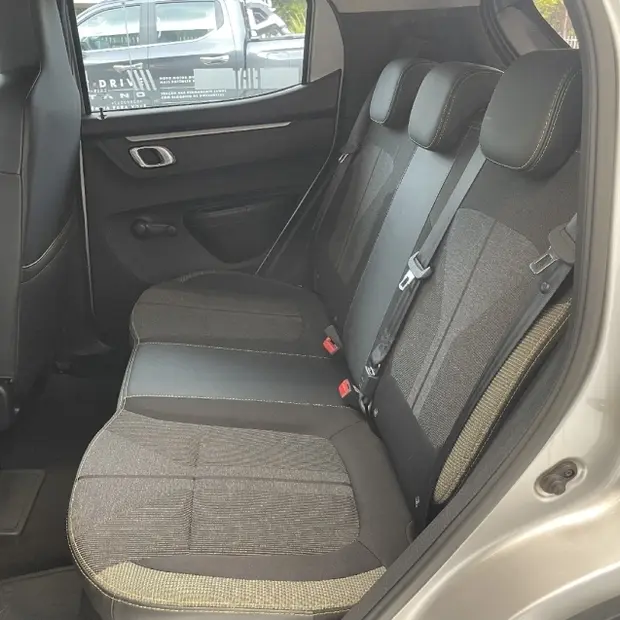 Renault KWID 1.0 12V SCE FLEX OUTSIDER MANUAL