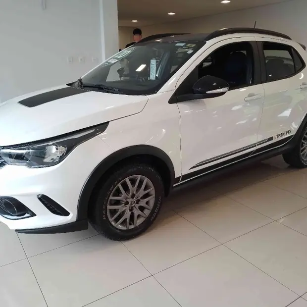 Fiat ARGO 1.8 E.TORQ FLEX TREKKING AT6