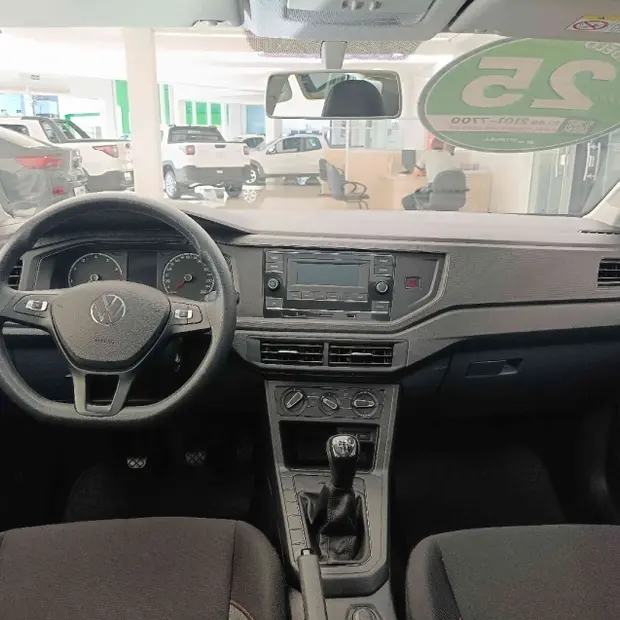 Volkswagen POLO 1.0 MPI TRACK MANUAL