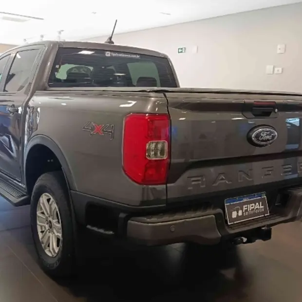 Ford RANGER 2.0 TURBO DIESEL CD XLS 4X2 AUTOMÁTICO