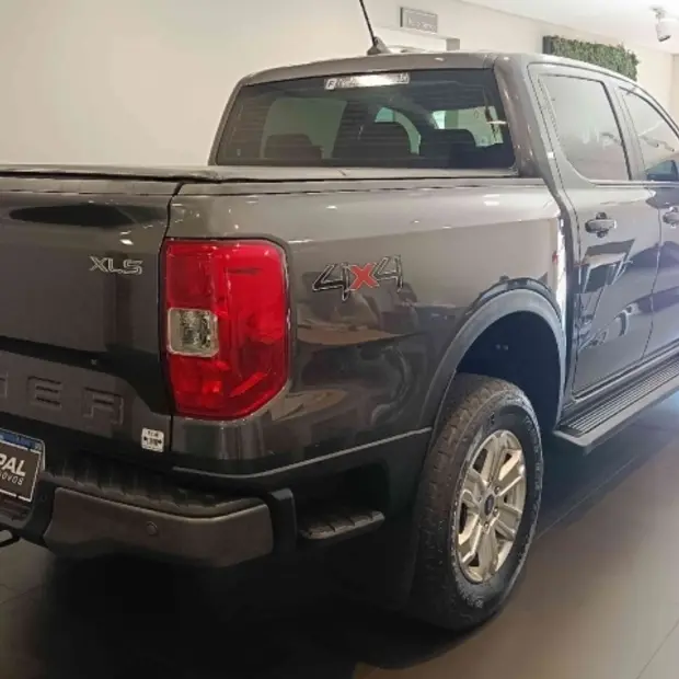 Ford RANGER 2.0 TURBO DIESEL CD XLS 4X2 AUTOMÁTICO