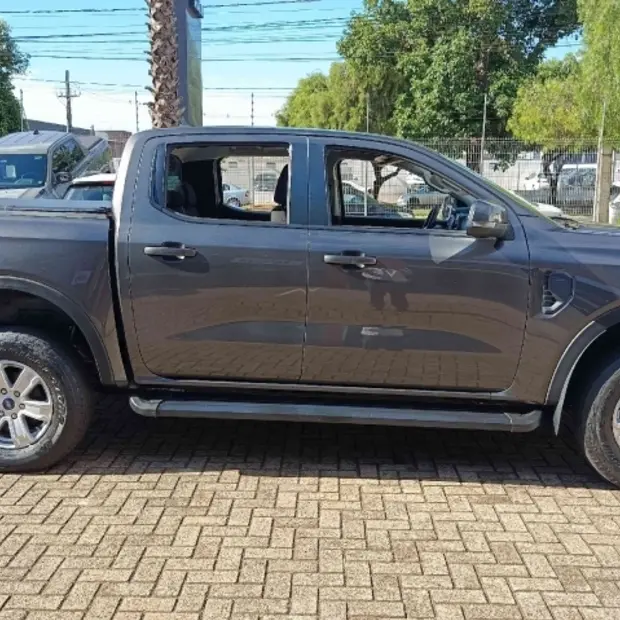 Ford RANGER 2.0 TURBO DIESEL CD XLS 4X2 AUTOMÁTICO