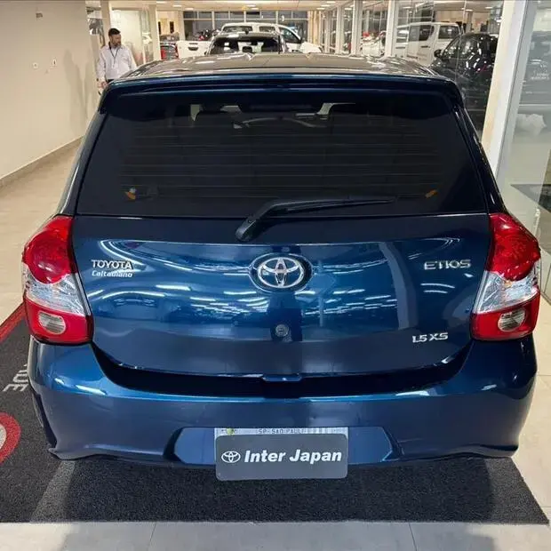 Toyota ETIOS 1.5 XS 16V FLEX 4P AUTOMÁTICO