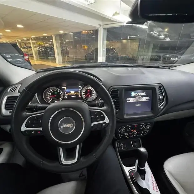 Jeep COMPASS 2.0 16V FLEX LONGITUDE AUTOMÁTICO