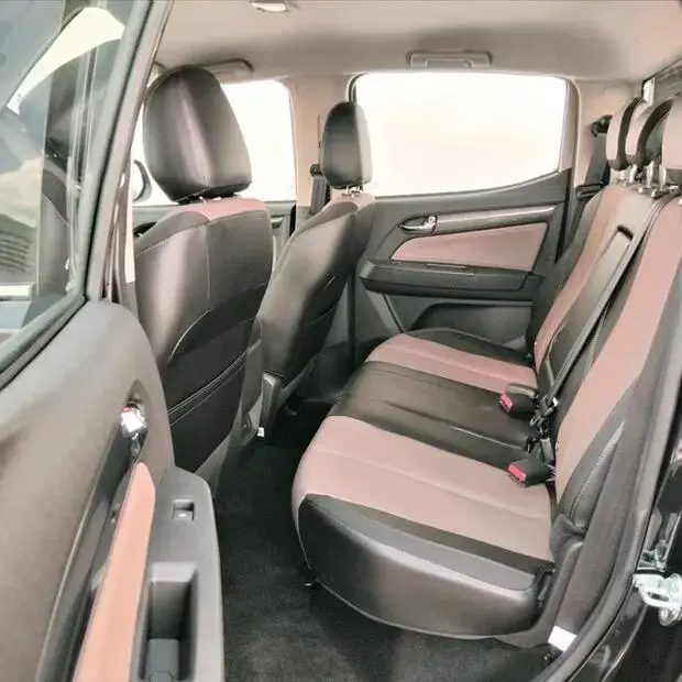 Chevrolet S10 2.8 16V TURBO DIESEL HIGH COUNTRY CD 4X4 AUTOMÁTICO