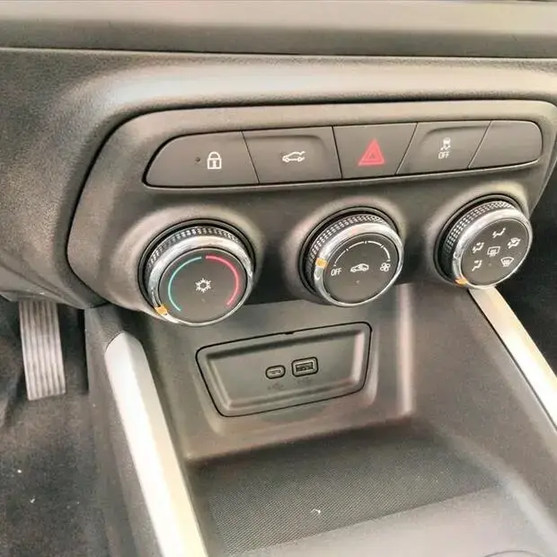 Chevrolet ONIX PLUS 1.0 TURBO FLEX MANUAL