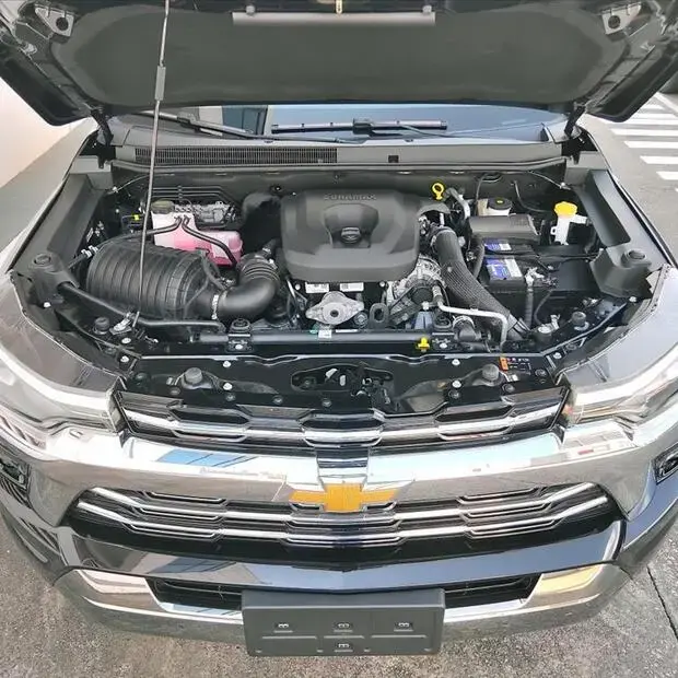 Chevrolet S10 2.8 16V TURBO DIESEL HIGH COUNTRY CD 4X4 AUTOMÁTICO