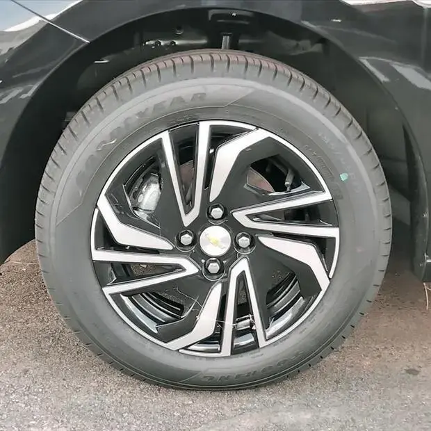 Chevrolet ONIX PLUS 1.0 TURBO FLEX MANUAL