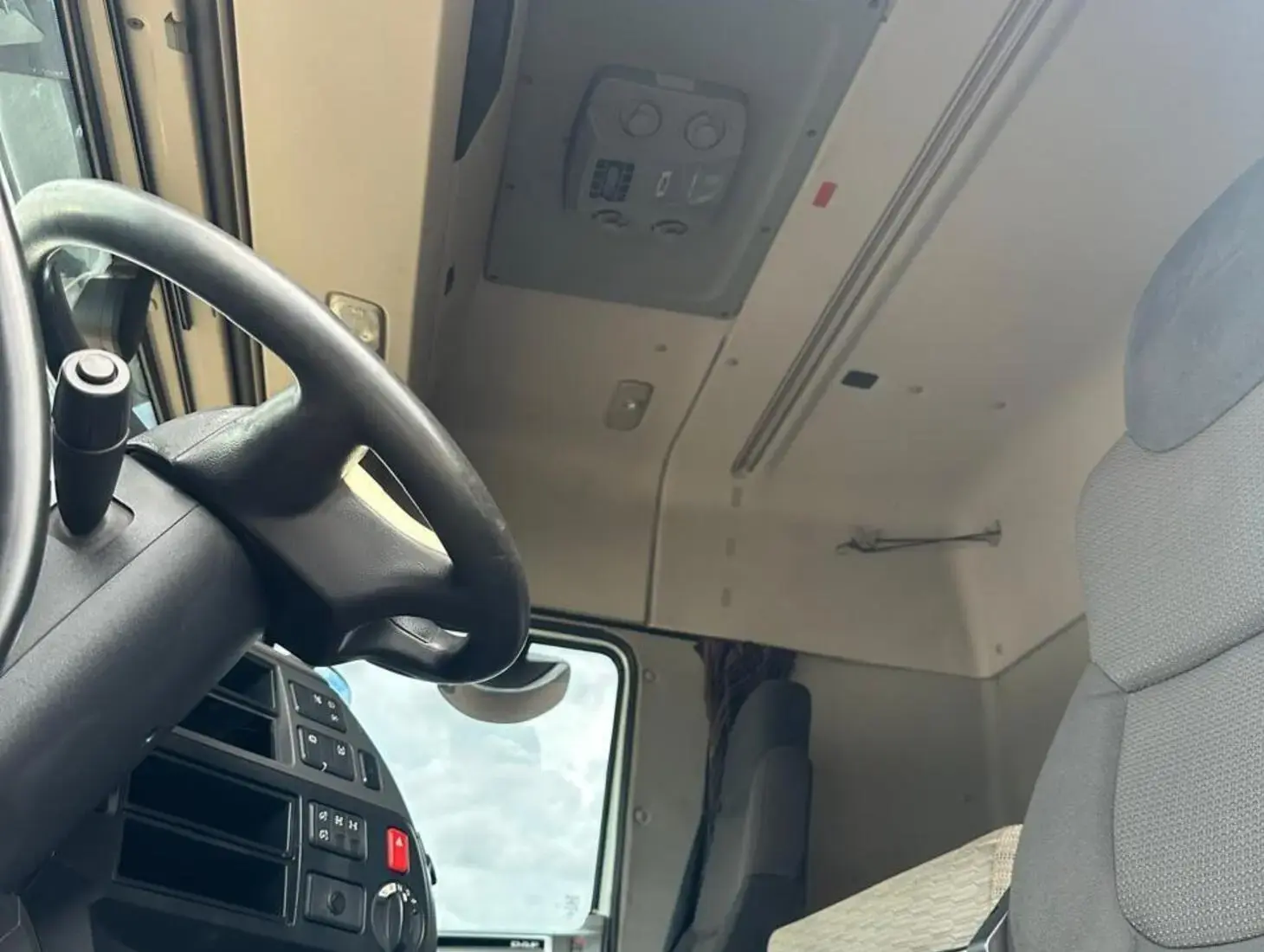 galeria DAF XF FTT 530 6x4