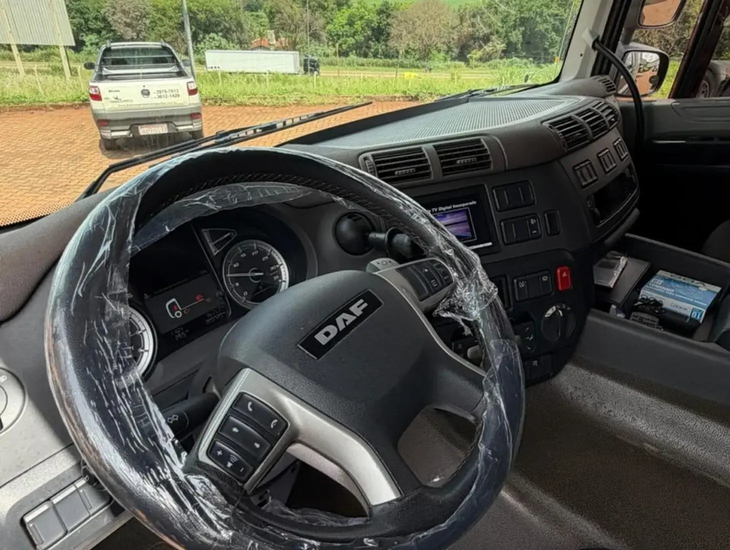 galeria DAF CF FAC 310 8X2