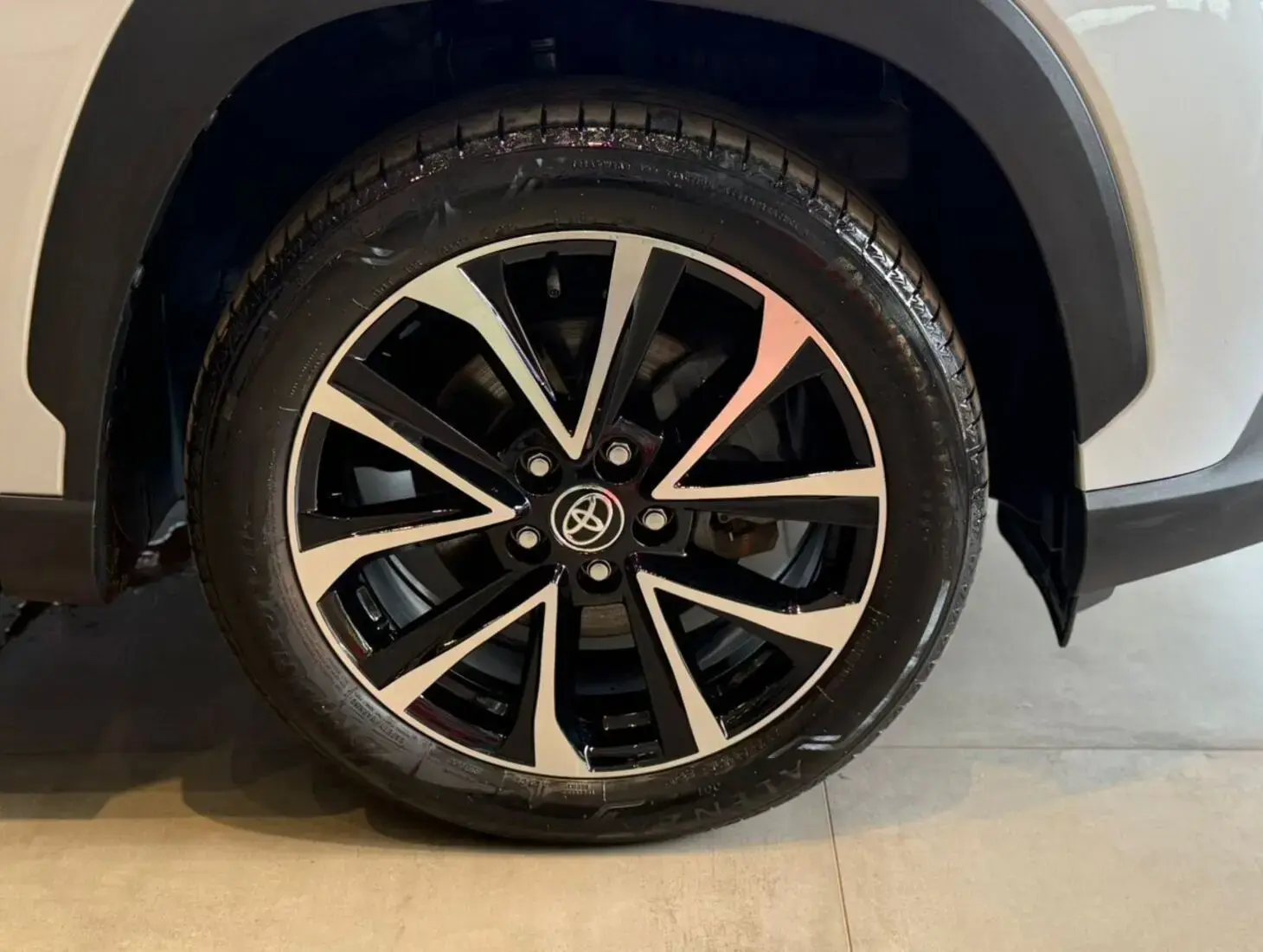 galeria COROLLA CROSS