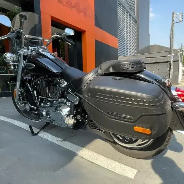 Harley Davidson Heritage Classic FLHC/FLHCS