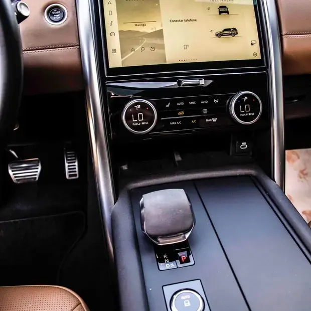 Land Rover Discovery R-Dynamic HSE 3.0 4x4 Die (Hib.)