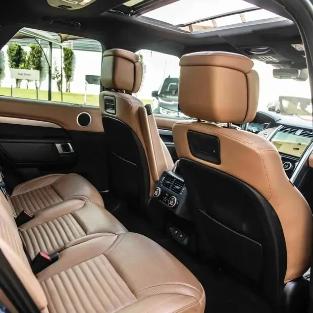 Land Rover Discovery R-Dynamic HSE 3.0 4x4 Die (Hib.)